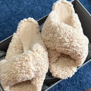 Balenciaga Cream Women's Slippers